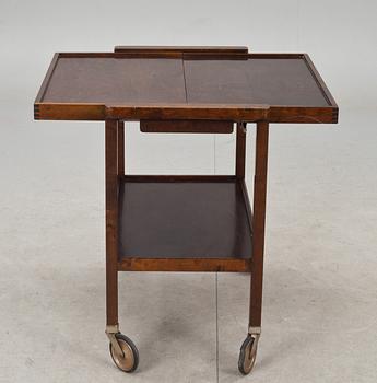 SERVERINGSVAGN, 1900-talets första hälft.