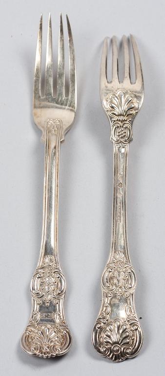 SERVISBESTICK, 16 st, silver, 1800-tal. Modell Engelsk snäck.