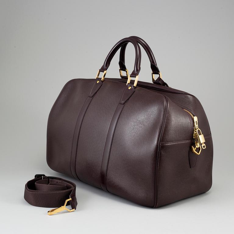 LOUIS VUITTON, "Taïga Kendall PM", väska.