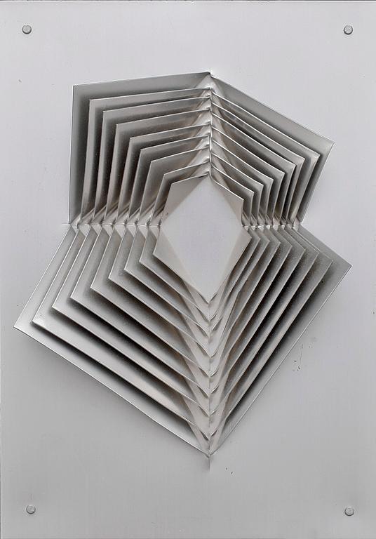 ARNE JONES, skulptur, väggrelief, klippt aluminium, "Blossom", 1960-tal.