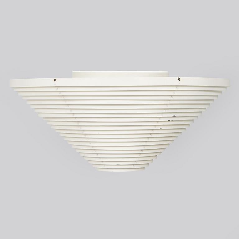 Alvar Aalto, 'A622B' ceiling light for Valaistustyö.