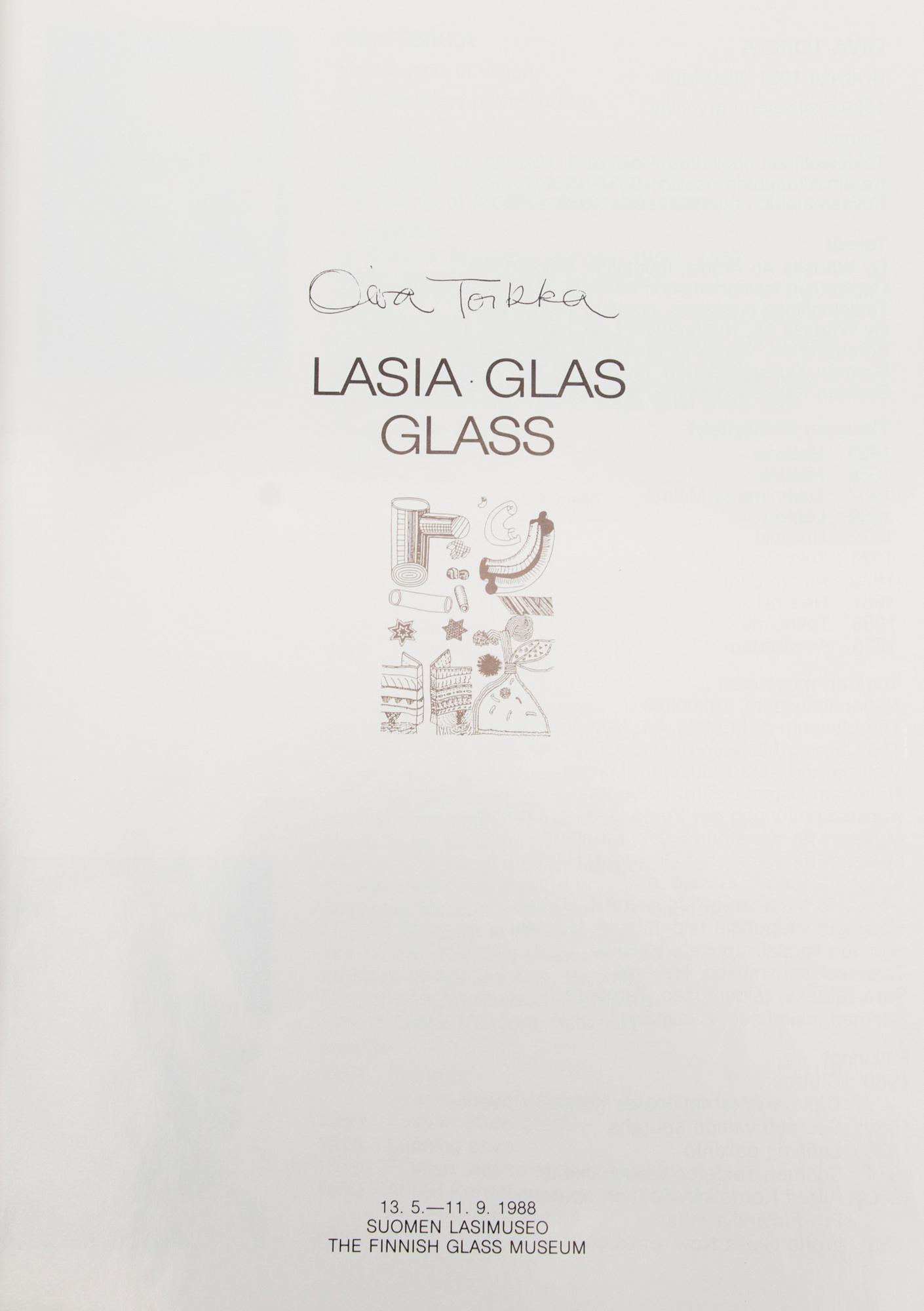 OIVA TOIKKA, a glass bird and exhibition catalog, signed.