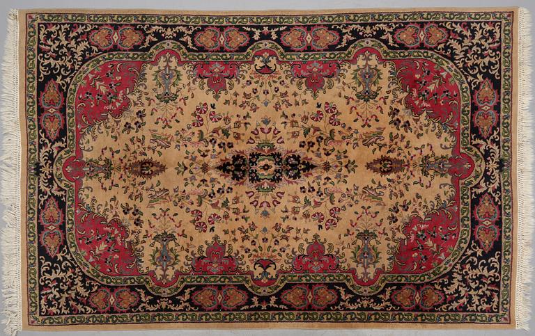 MATTA, orientalisk, old, 244 x 156 cm.