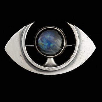 SMYCKEN, 4 st, silver, bl a Finland, 1900-talets andra hälft. Total vikt ca 51,5 gram.