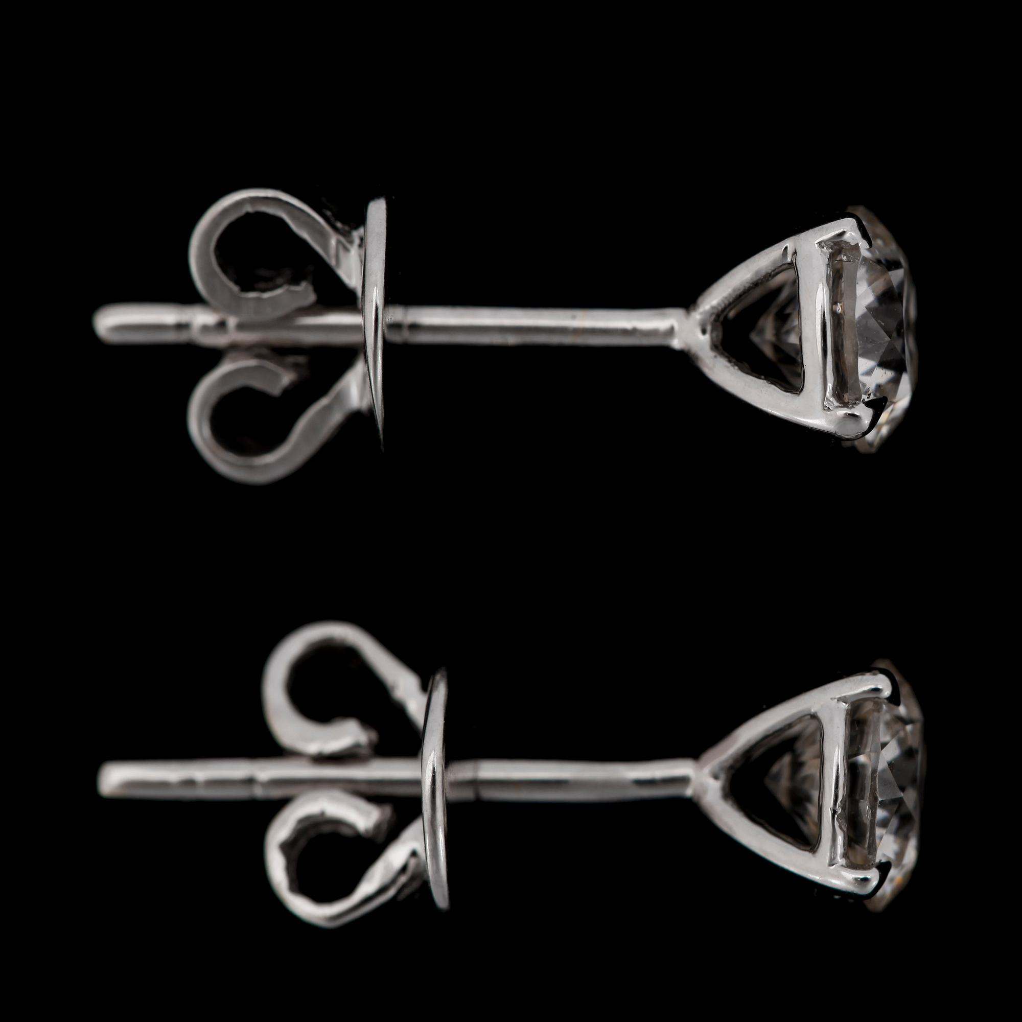 ÖRHÄNGEN, ett par, 18k vitguld med briljantslipade diamanter tot ca1,03ct. 2000-tal.