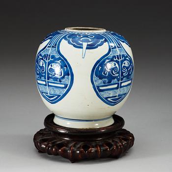 URNA, porslin. Qing dynastin, Kangxi (1662-1722).