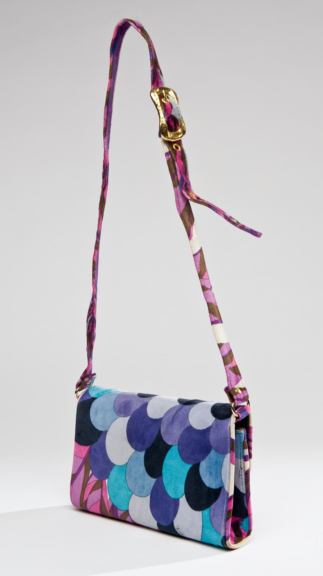 AXELREMSVÄSKA, Emilio Pucci.