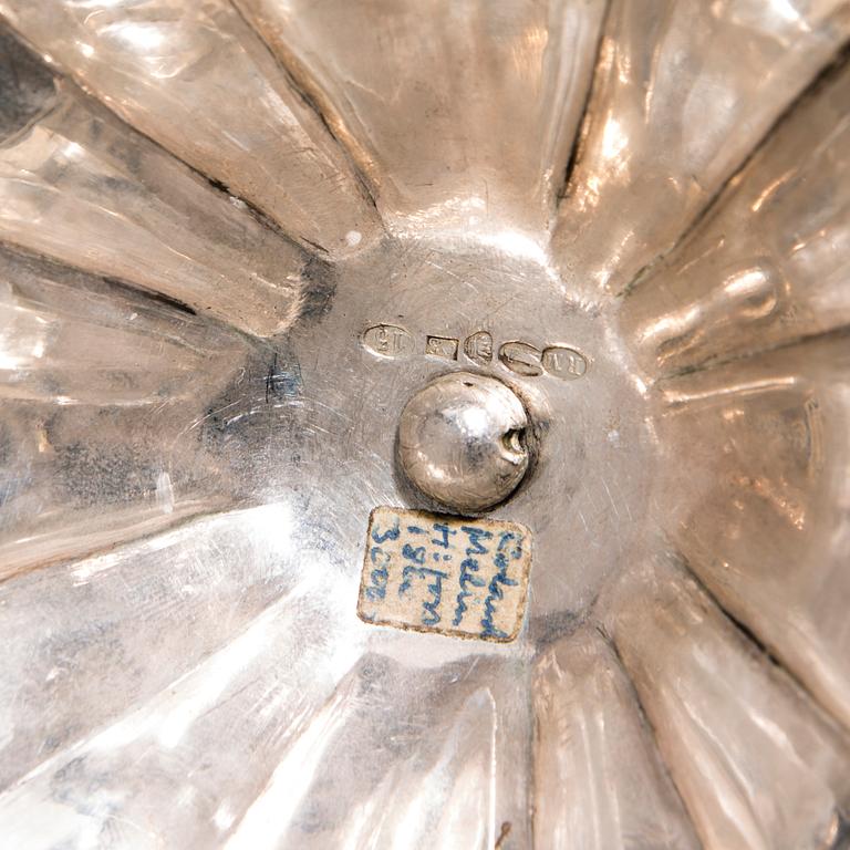 SOCKERSKÅL MED LOCK, silver, Helsingfors, Roland Melin 1860. Vikt 1195 g.