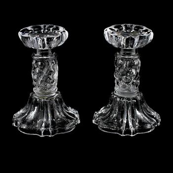 LJUSSTAKAR, ett par, glas, Lars Hellsten. 1900-talets andra hälft.