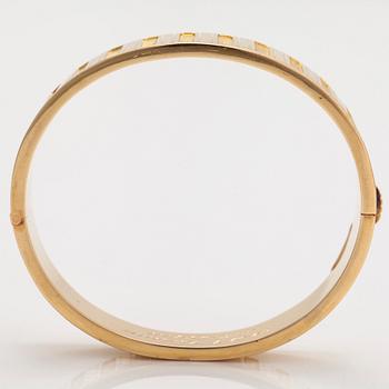 Kalevala Koru, an 18K gold bangle 'Metsäpirtti', Helsinki 1958.