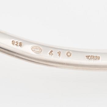 Vivianna Torun Bülow-Hübe, silver necklace with rock crystal. Georg Jensen.