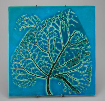 VÄGGPLAKETT, keramik, Toini Muona, signerad i godset TM Arabia.