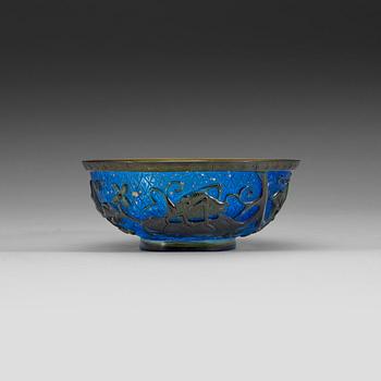 384. A Glass bowl, Qing dynasty (1644-1912).