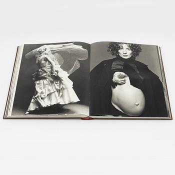 Richard Avedon, photobook, "An autobiography".