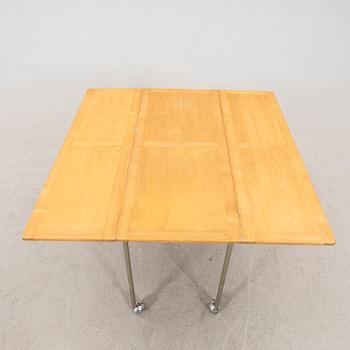 Bruno Mathsson, folding table / rolling table, "Berit", Bruno Mathsson International, Värnamo.