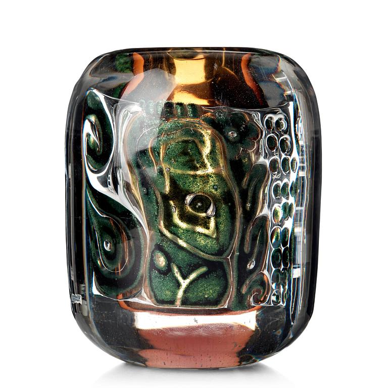 Edvin Öhrström, an "ariel" vase with a bathing female, Orrefors Sweden 1942, nr 260.
