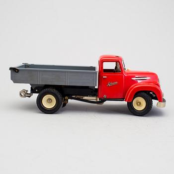 A tinplate Schuco Construction truck N 6065, Germany, 1950/60s.