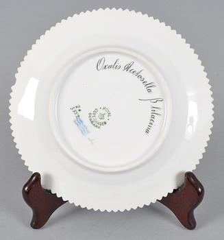 ASSIETTER, 6 st, porslin, "Flora Danica" Royal Copenhagen, Danmark.