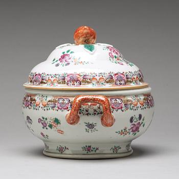 A famille rose tureen with cover, Qing dynasty, Qianlong (1736-95).