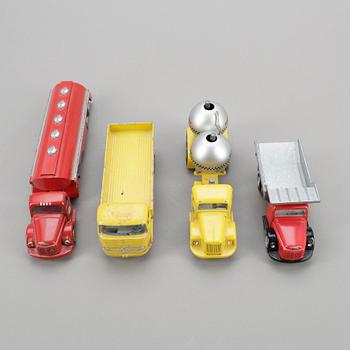 LEKSAKSBILAR, 4 stycken, metall, Tekno, Danmark.