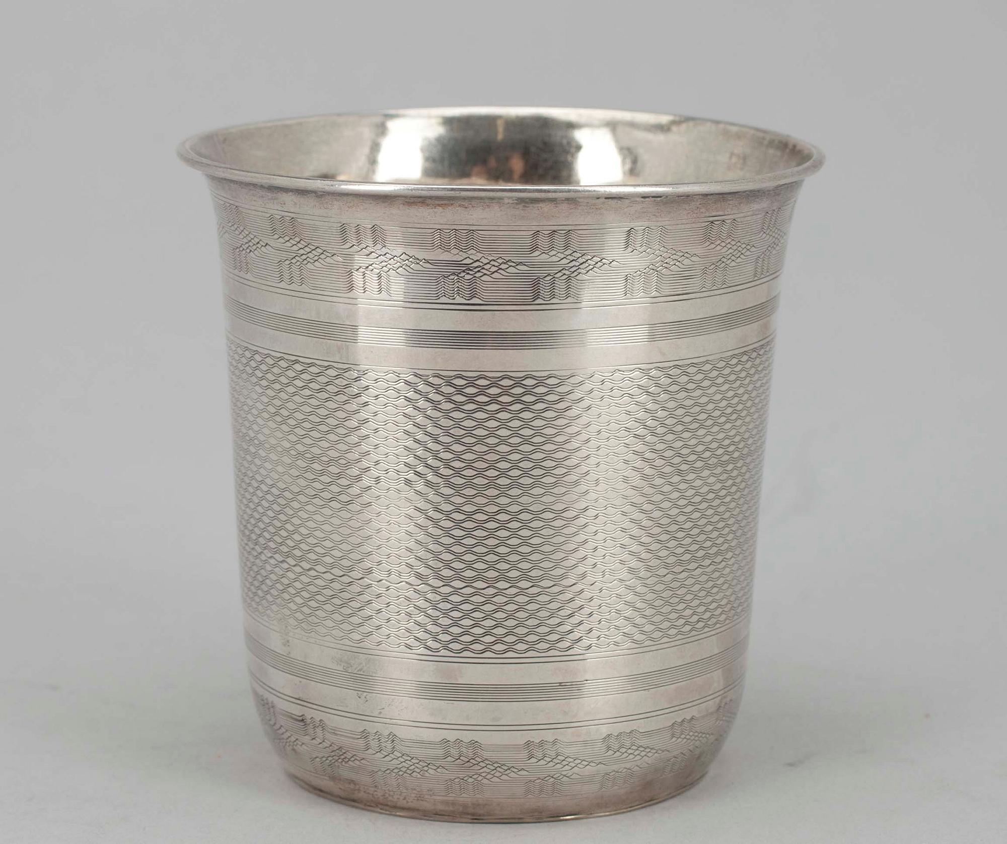 BÄGARE,  silver, Gustav Lindell/Kustaa Hiekka (1879-1899), Tammerfors 1881. Tot. vikt ca 53,6 g.