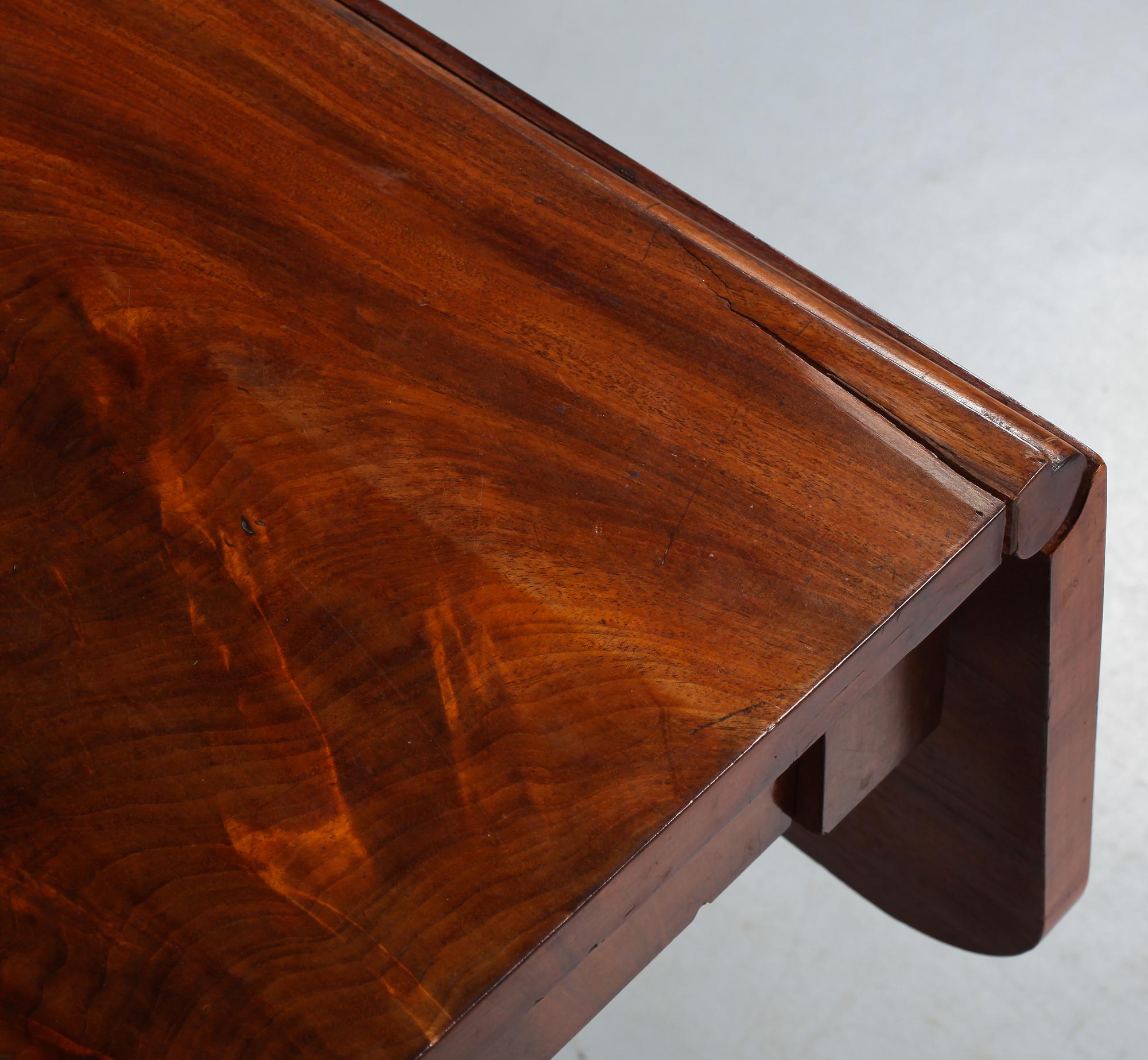 KLAFFBORD, Karl Johan, 1800-talets första hälft.