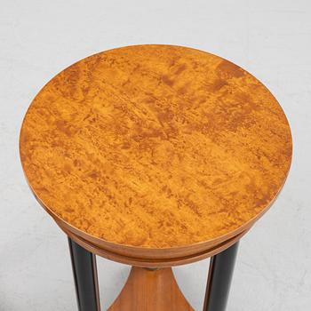 Lampbord, ett par, Empirestil, 1900-talets senare del.