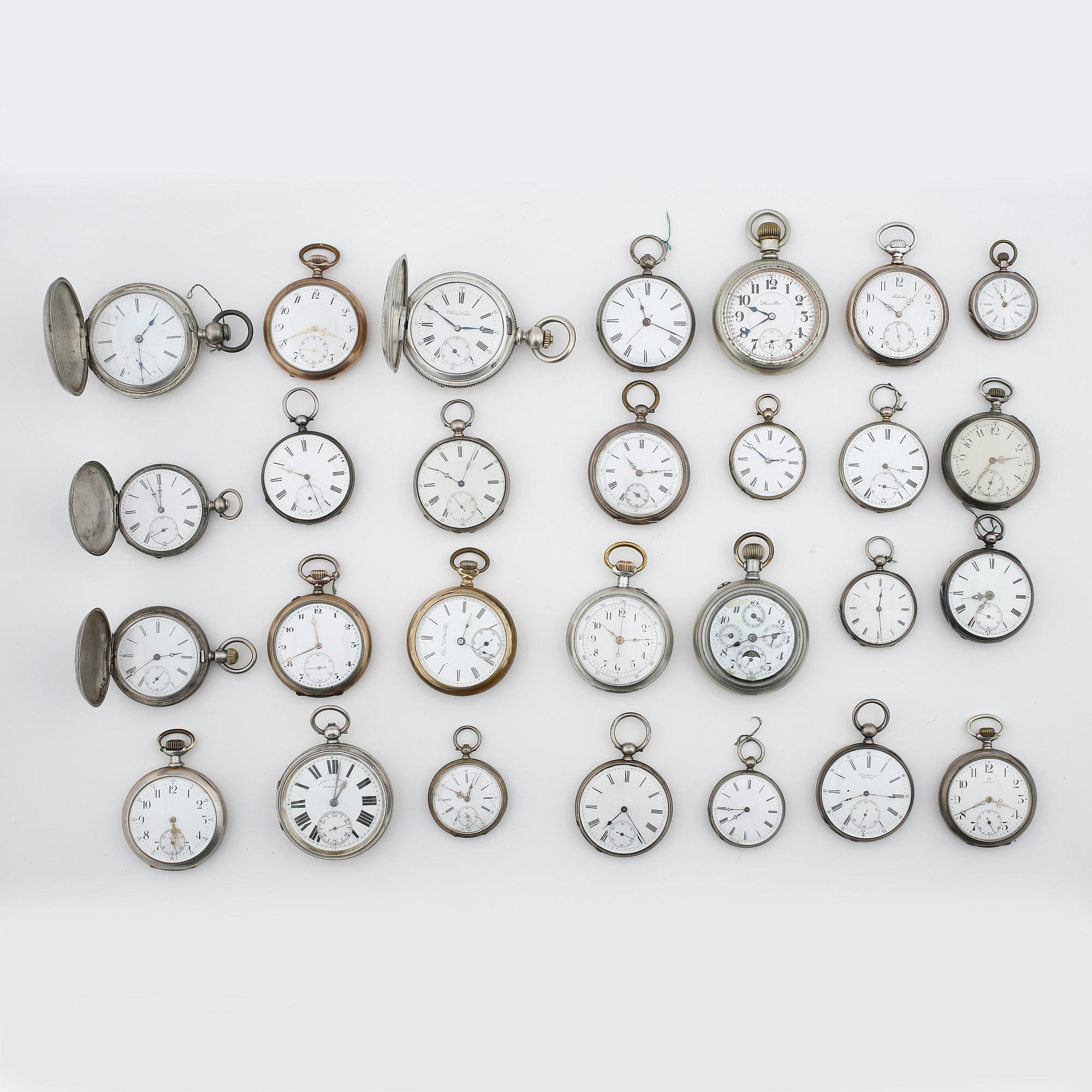 SAMLING FICKUR, 28 st, mest silver, sent 1800-tal till 1900-talets första hälft. Tot ca 2500 gram.