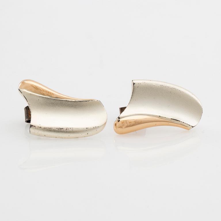Poul Havgaard, Earrings "Conceive" silver and 14K gold, Lapponia 1991.