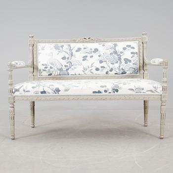 SOFFA, Louis XVI-stil, kring sekelskiftet 1900.