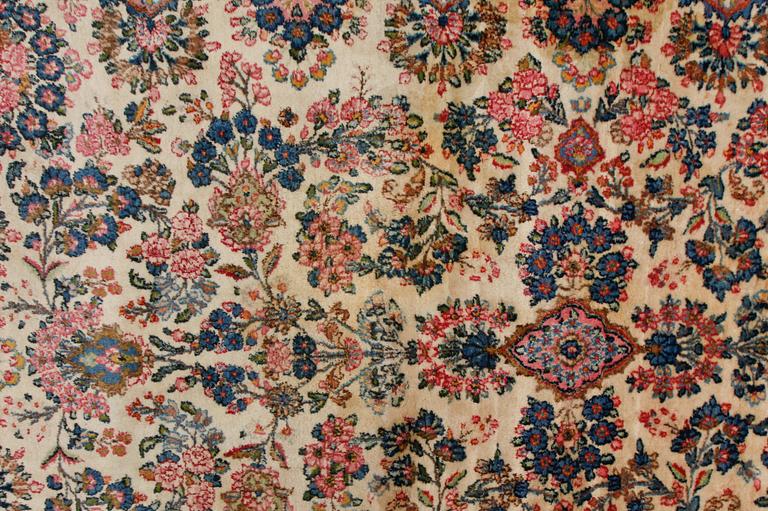 MATTA, Kirman, old, cm 328 x 212 m.