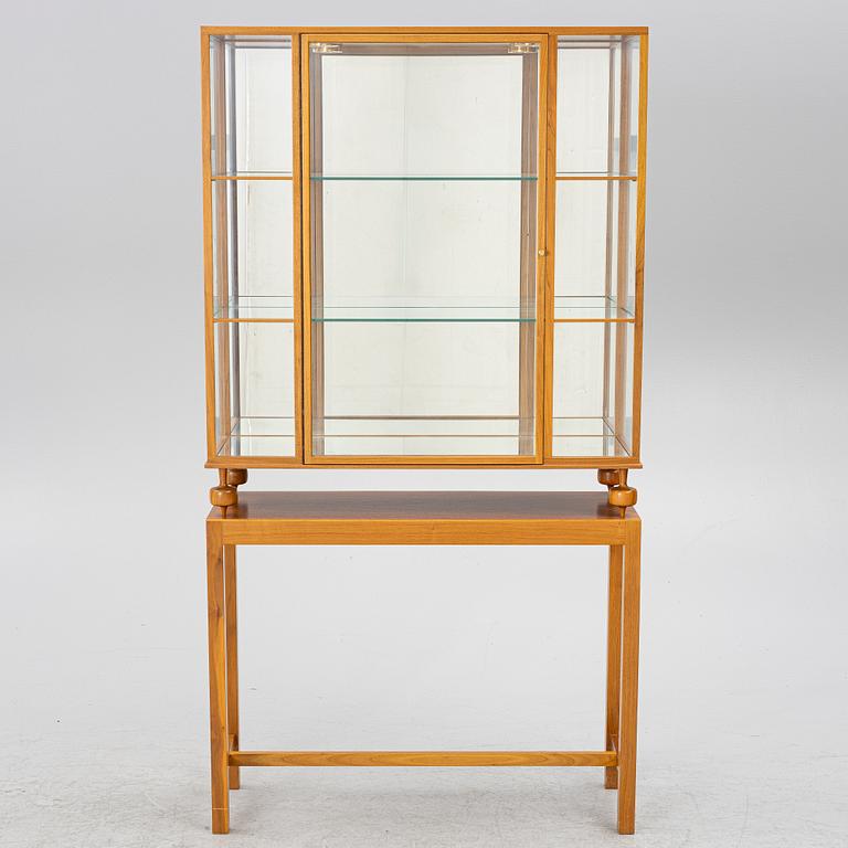 Josef Frank, a model B 2077 display cabinet, Svenskt Tenn.