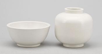 VAS samt SKÅL, 2 delar, stengods, "Carrara" Wilhelm Kåge, Gustavsberg.