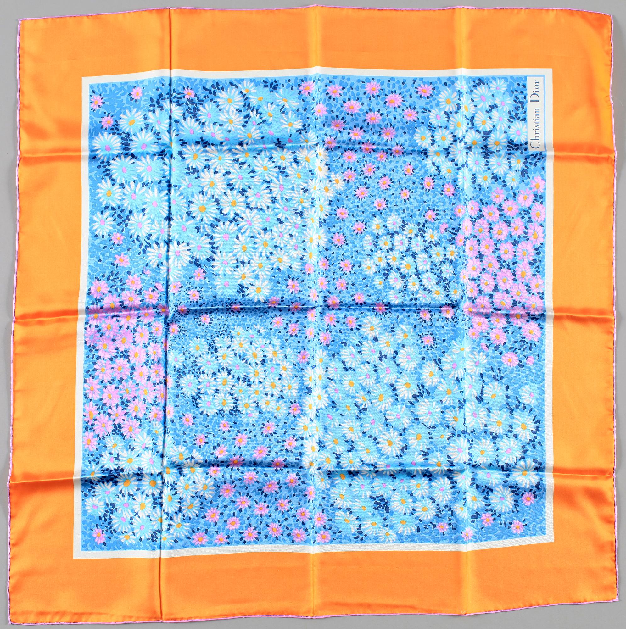 SCARVES, 4 st, bl a siden, Christian Dior, Paris.
