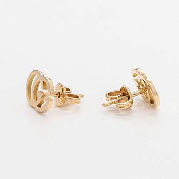 Gucci, a pair of 18K gold "GG Running" earrings.