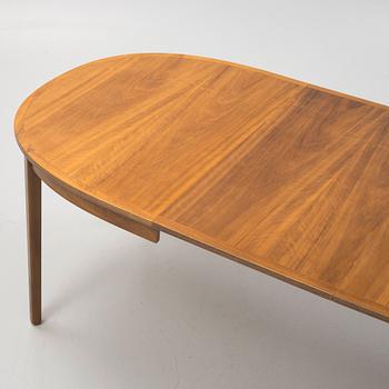 A dining table, 1960's/70's.
