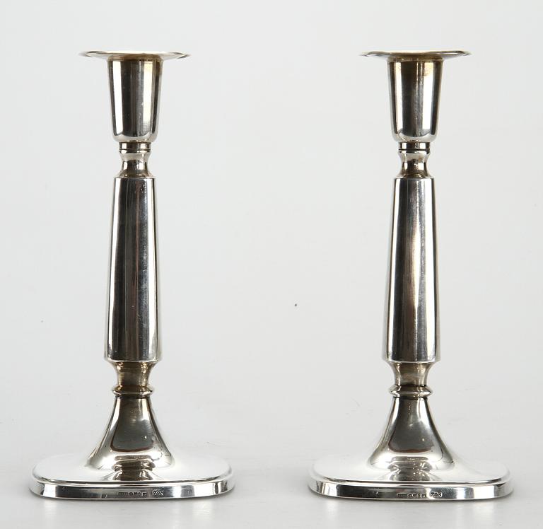 LJUSSTAKAR, ett par, silver, Tore Eldh, K&EG, Göteborg, 1968.