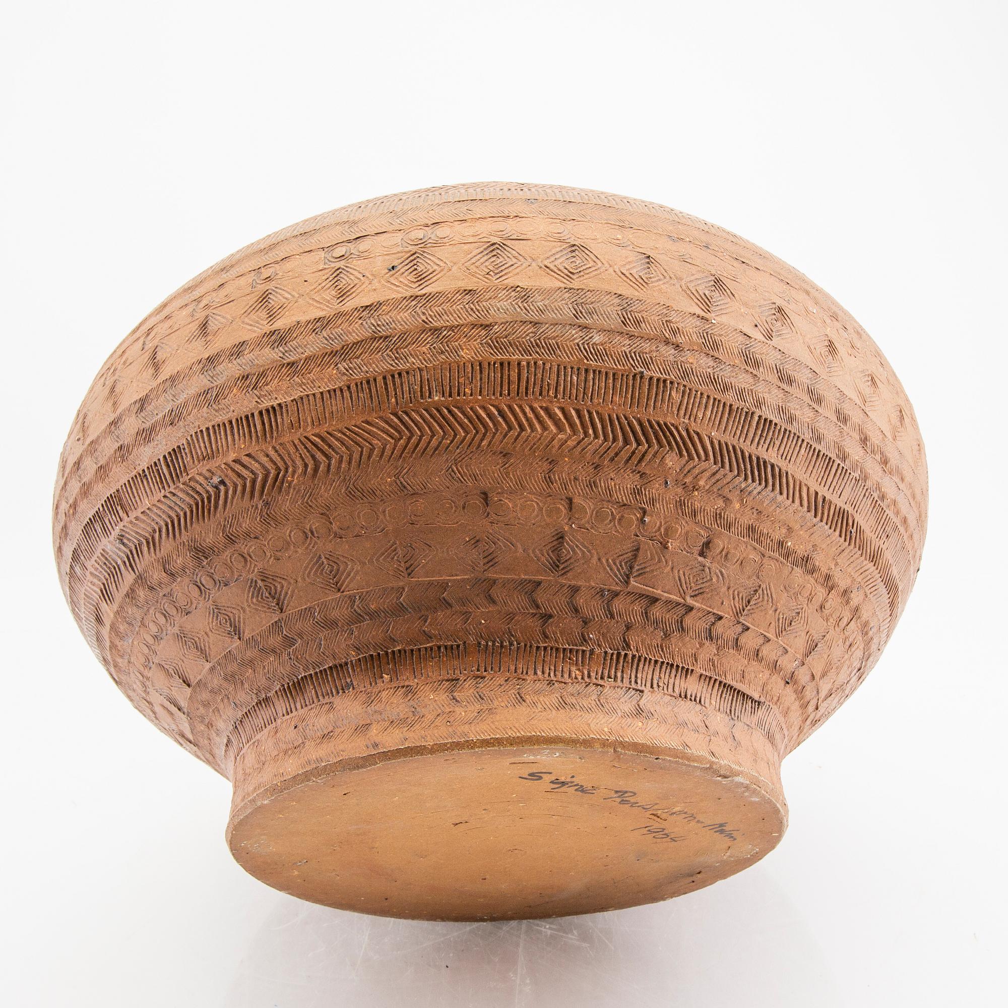 Signe Persson-Melin, urna signerad och daterad 1964 delvis glaserat stengods.