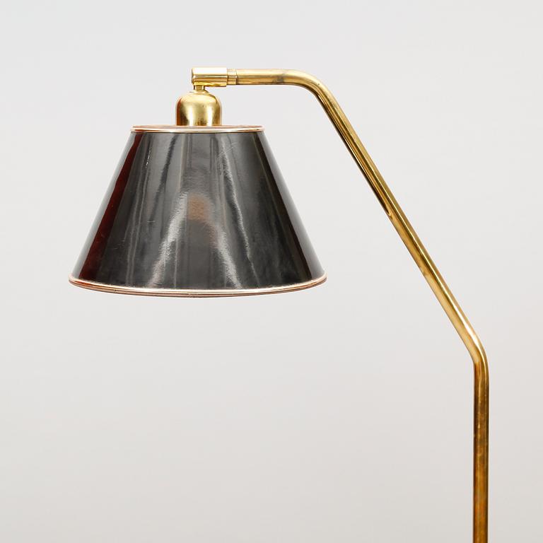 GOLVLAMPA, Nya Öia, 1900-talets andra hälft.