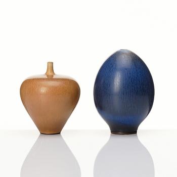 Berndt Friberg, two stoneware vases, Gustavsberg studio, Sweden 1957 and 1967.