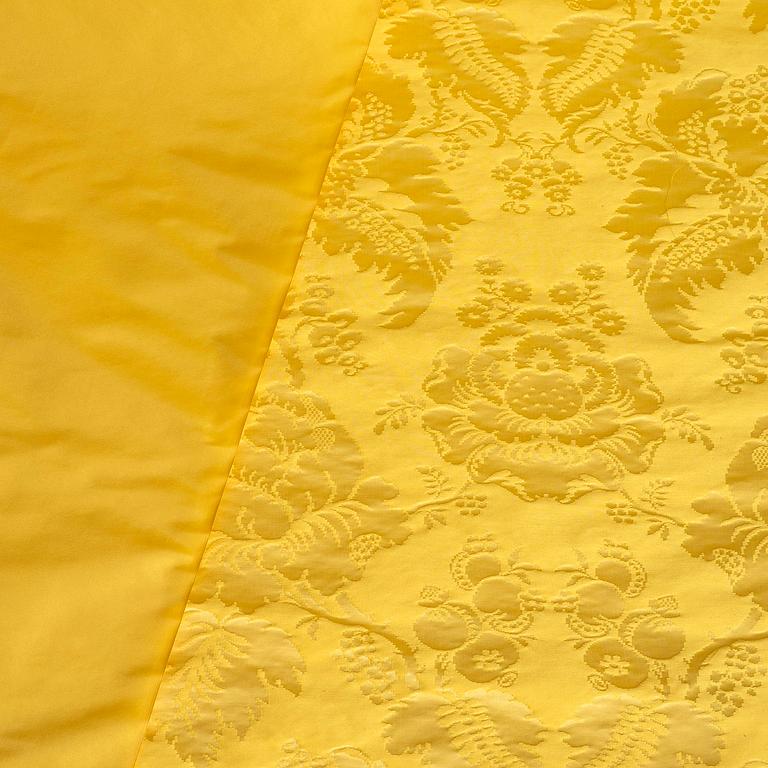 Upholstery fabric, yellow tones, 2 rolls, including Lelièvre.