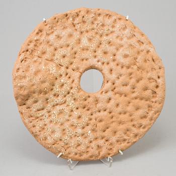 HERTHA HILLFON, ceramic sculpture, signed and dated -82.