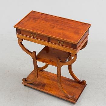 BORD, Karl-Johan stil, 1900-talets första hälft.