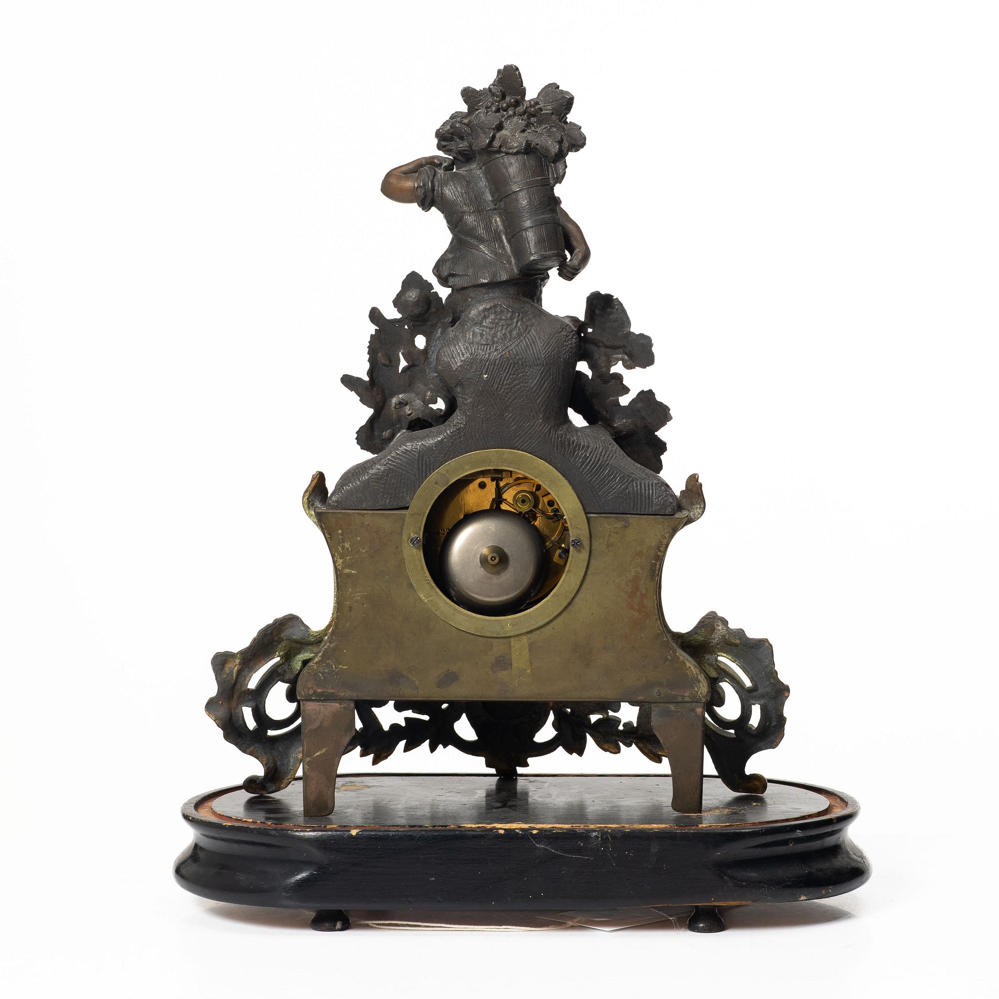 Table clock, possibly France, Rococo style, second half of the 19th century.