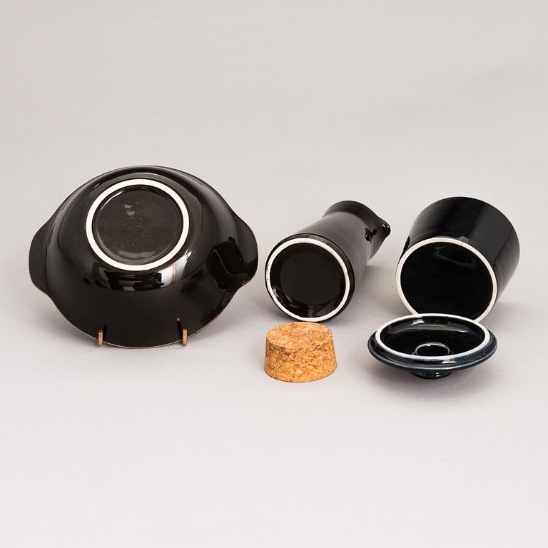 KAJ FRANCK, astiasto, 37 osaa, "Kilta" Arabia 1900-luvun puoliväli.