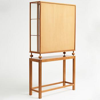 Josef Frank, a mahogany showcase cabinet, Svenskt Tenn, model nr 2077.