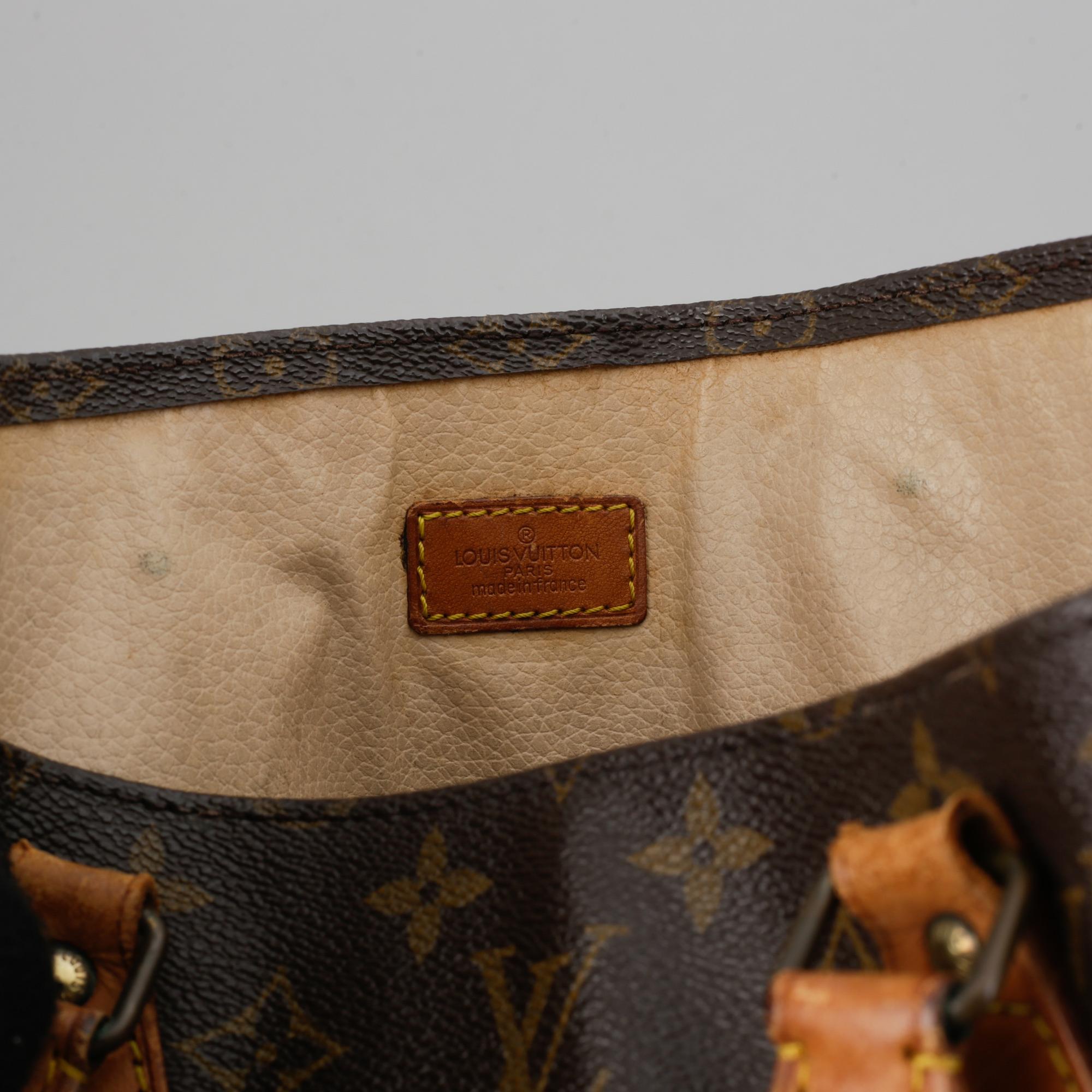 Louis Vuitton, 'Sac Plât'.