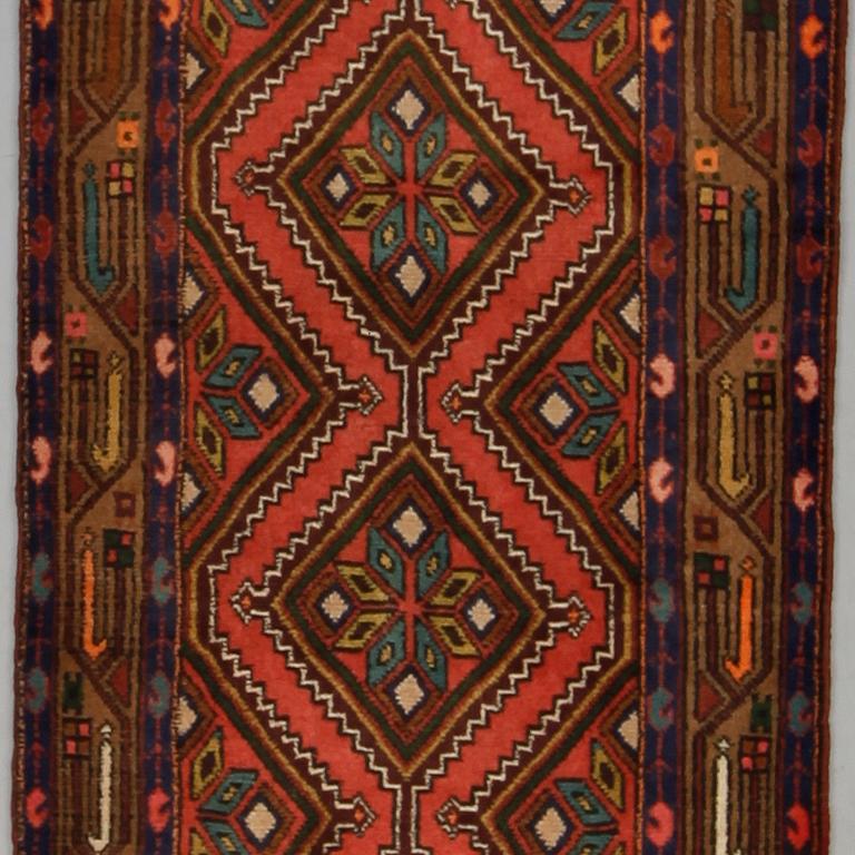 MATTA, Hamadan, ca 320 x 80 cm.