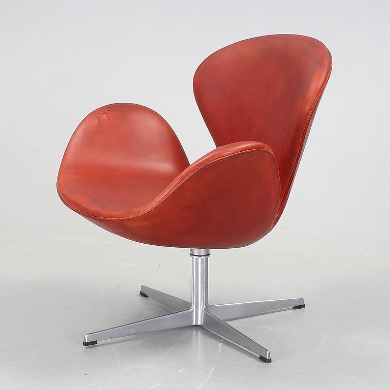 FÅTÖLJ, "Svanen", Arne Jacobsen, Fritz Hansen, 1969.