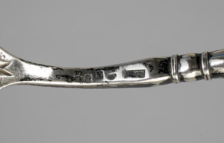 PARTI SILVER, 22 delar, bland annat Anders Gustaf Carlberg, Eksjö, 1858. Vikt ca 628g.